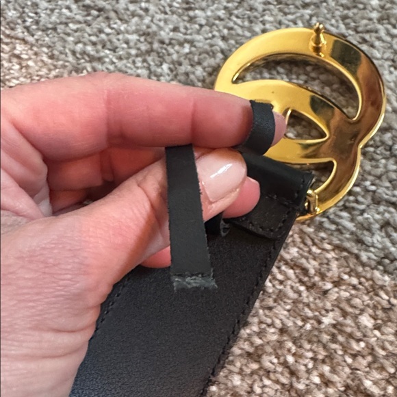 Gucci Black Belt with Gold GG Buckle- fits a size 26/27 waist - Picture 13 of 13